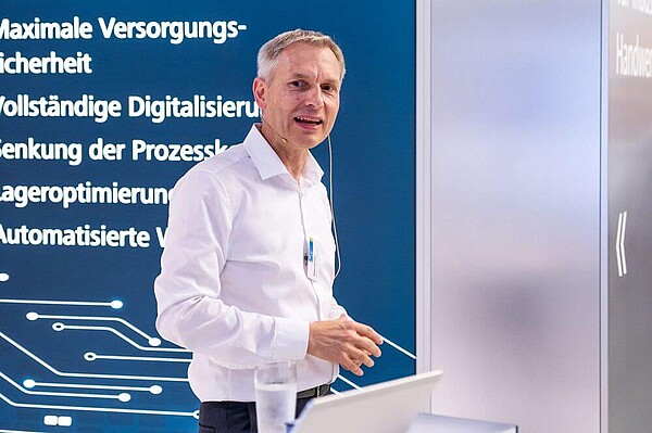 Robert Kimmig (Bereichsleiter Marketing, E/D/E GmbH).