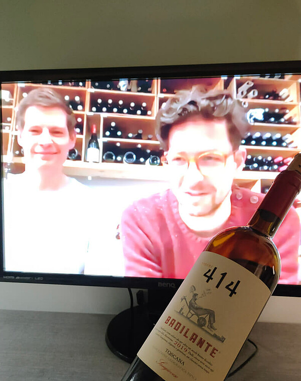 Simon Pook (li.) und Florian Boberg (re.) von der Weinhandlung Lapinski aus Wuppertal.